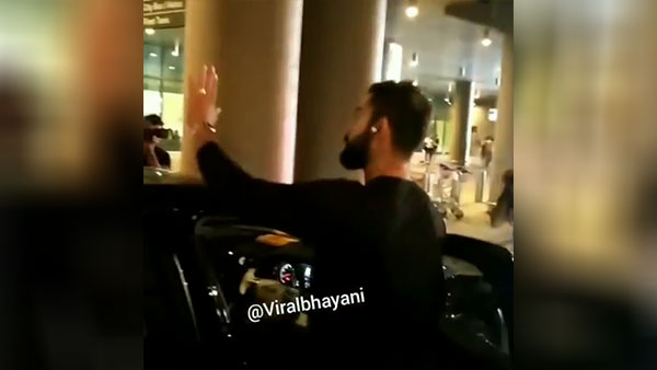 கூடுதலாக மேலும் ஒரு லக்சூரி காரை வாங்கிய விராட்... இதன் விலை தெரிந்தால் நிச்சயம் மயக்கமே ஏற்படும்...!