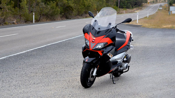 இது ஸ்கூட்டர் இல்ல ஸ்கூட்டர் மாதிரி: அப்ரில்லாவின் புதிய 160 மேக்ஸி ஸ்கூட்டர் குறித்த சிறப்பு தகவல்!