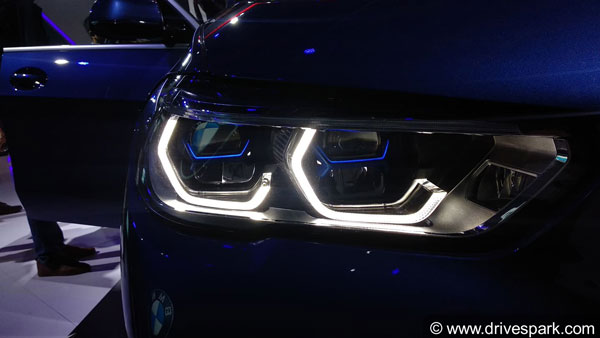 ஒரு கோடிக்கும் குறைவான விலையில் களமிறங்கியுள்ள பிஎம்டபிள்யூ புதிய மாடல்: ஸ்பெஷல் புகைப்படம்!