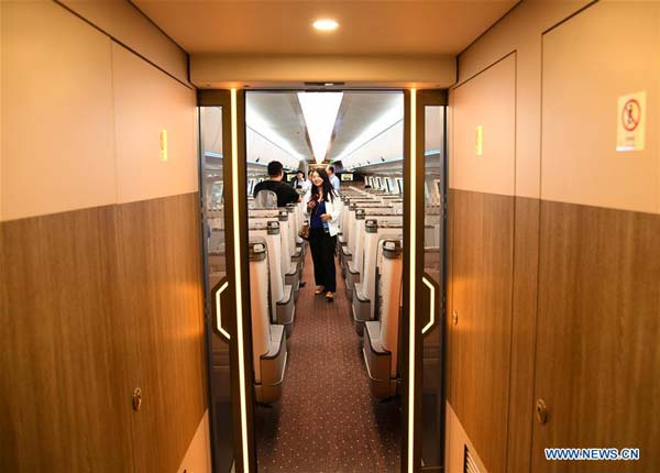 விமானத்திற்கு இணையான வேகத்தில் செல்லும் மாக்லேவ் ரயில் அறிமுகம்: விரைவில் மக்கள் பயன்பாட்டிற்கு அறிமுகம்!