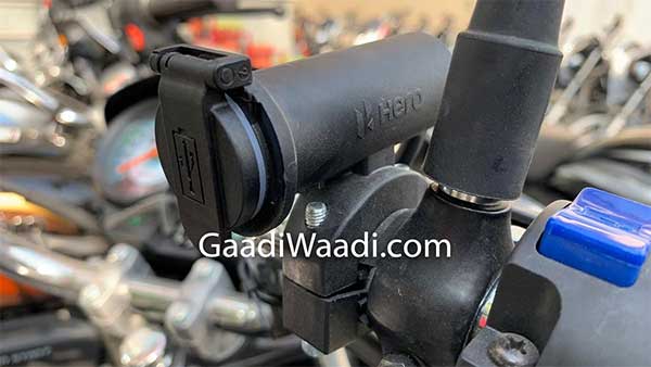 25 ஆண்டுகளை கடந்தும் வெற்றிநடை போடும் ஸ்பிளெண்டர்... ஸ்பெஷல் எடிசன் மாடலை களமிறக்கியது ஹீரோ...