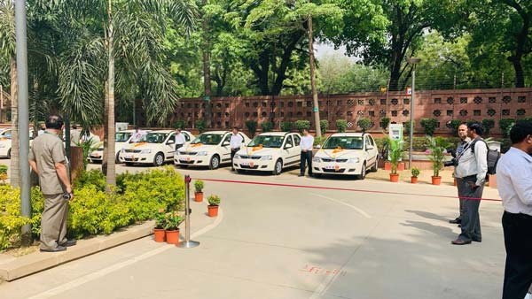 பிரதமர் மோடியின் கனவு நிறைவேறுகிறது... நாடாளுமன்ற வளாகத்தில் நிறுவப்பட்ட புதிய கருவி இதுதான்...