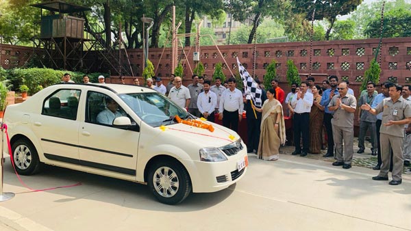 பிரதமர் மோடியின் கனவு நிறைவேறுகிறது... நாடாளுமன்ற வளாகத்தில் நிறுவப்பட்ட புதிய கருவி இதுதான்...