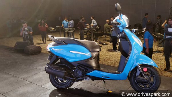 ஆக்டிவா-விற்கு செம்ம டஃப் கொடுக்க இருக்கும் ஹீரோவின் புதிய ஸ்கூட்டர்: விற்பனைக்கு அறிமுகம்!