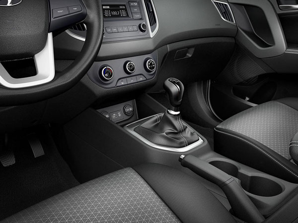 இந்திய வாடிக்கையாளர்கள் இந்த 2 கார்களையும் அதிகம் வாங்குவது ஏன்? உண்மையான காரணங்கள் இவைதான்...