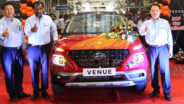 அதிநவீன வெனியூ காரின் மலிவான விலை விபரம் வெளியே கசிந்தது... இந்தியாவில் வெடிக்கிறது ஹூண்டாய் புரட்சி