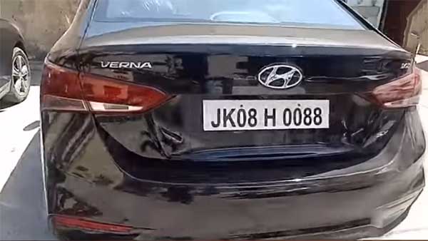 காஷ்மீரில் நடந்த இந்த சம்பவத்தால் கடும் அதிர்ச்சி... இந்தியாவிலேயே முதல் முறை என்பதால் தீவிர விசாரணை