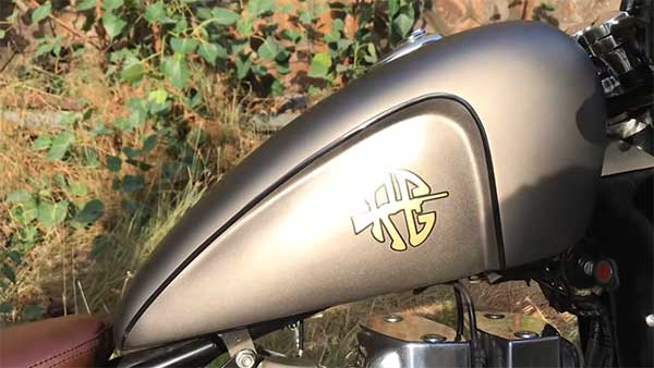 சத்தியமா நம்புங்க இது ராயல் என்பீல்டு கிளாசிக் 350 பைக் தான்... இத இப்படி மாத்த எவ்ளோ செலவாச்சு தெரியுமா...?