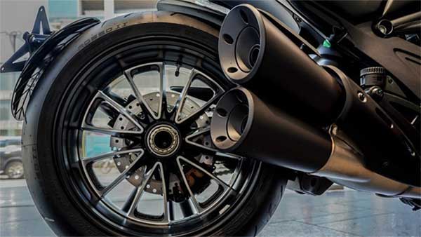 பிரம்மிக்க வைக்கும் விலை தள்ளுபடியை பெற்ற டுகாட்டி டயாவெல்: எவ்வளவு என தெரிந்தால் நிச்சயம் பைக்கை வாங்க துணிவீர்கள்...!