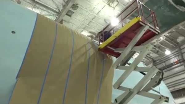 சொந்த பயன்பாட்டிற்காக ரூ. 1,300 கோடி மதிப்புள்ள போயிங் விமானத்தை வங்கிய நடிகர்: அதிர்ச்சியில் திரையுலகம்!