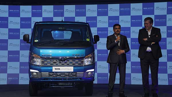 இனி இந்திய சாலைகளை ஆளப்போகும் மினி ட்ரக் இதுதான்: டாடா இன்ட்ரா விற்பனைக்கு அறிமுகம்!