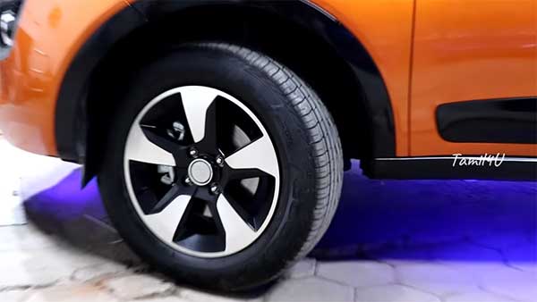 வெறும் ரூ. 5 லட்சம் செலவில் ரோல்ஸ் ராய்ஸ் காராக மாறிய டாடா நெக்ஸான்: வீடியோ!