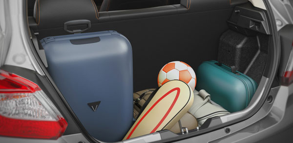 பாதுகாப்பான காரை கூடுதலாக சிறப்பித்த டாடா : டியாகோ மாடலின் புதிய அப்டேட் விபரம்!