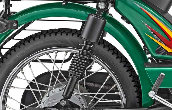 நீண்ட வருடங்களாக சாலைகளை ஆண்ட அரசன்... இந்திய மக்களை விட்டு பிரிய போகிறதா டிவிஎஸ் எக்ஸ்எல்?