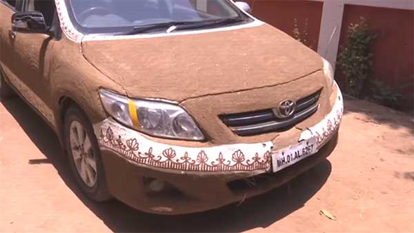 காரில் மாட்டு சாண கோட்டிங்கிற்கு உண்மையான காரணம் இதுதான்... உலகம் முழுக்க வைரலான இந்திய பெண் அதிரடி