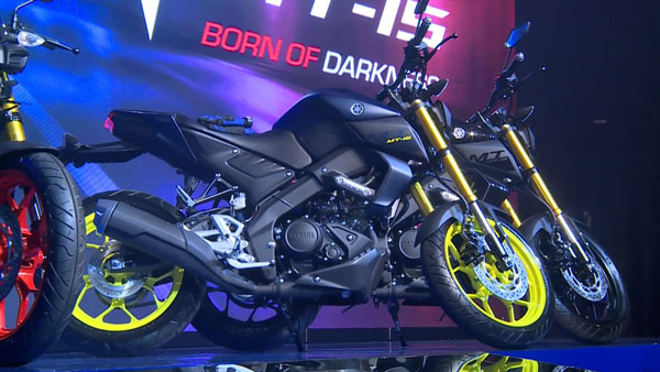 அதிரடி காட்டும் யமஹா எம்டி15.... கேடிஎம் 125 ட்யூக் பைக்கின் விற்பனை சரிவுக்கு காரணம் இதுதான்...