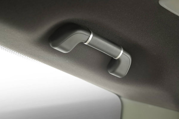 ரூ. 1.5 கோடி விலையுள்ள ஆடி ஏ8 மாடலுக்கு இணையாக உருவாகிய மஹிந்திரா மராஸ்ஸோ... சிறப்பு தகவலை வெளியிட்ட திலிப் சாப்ரியா...!