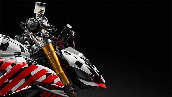 அசத்தலான புதிய மாடல் பைக்கை உலகிற்கு அறிமுகம் செய்த டுகாட்டி... பைக்கின் சிறப்பு படங்கள் உள்ளே!