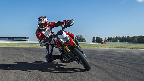 புதிய டுகாட்டி ஹைப்பர்மோட்டார்டு 950 பைக் இந்திய அறிமுக தேதி விபரம்!