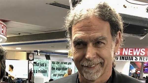 டேங்கி லிண்டர்! ஹிந்துஸ்தான் அம்பாஸிடரின் வண்ணத்தை மெருகேற்ற கருத்து கேட்கும் ஜெர்மன் அம்பாஸிடர்!