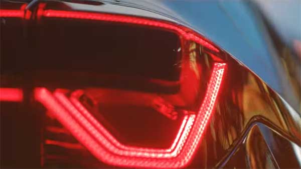 செல்டோஸ் மாடலின் தெறிக்கவிடும் டீசரை வெளியிட்ட கியா: வீடியோ உள்ளே...