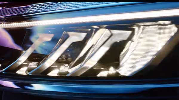 செல்டோஸ் மாடலின் தெறிக்கவிடும் டீசரை வெளியிட்ட கியா: வீடியோ உள்ளே...