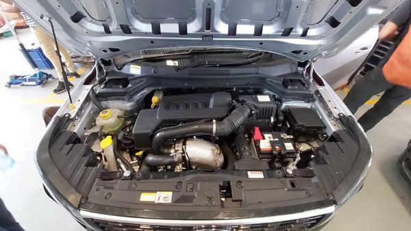 மஹிந்திரா எக்ஸ்யூவி300 எஸ்யூவியின் ராலி ரேஸ் மாடல் அறிமுகம்! மஹிந்திரா எக்ஸ்யூவி300 எஸ்யூவியின் ராலி ரேஸ் மாடல் அறிமுகம்!