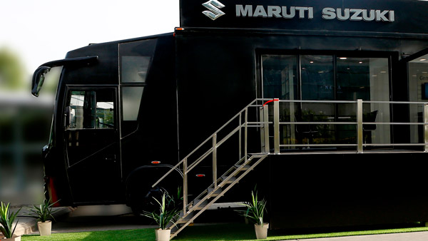 நடமாடும் நெக்ஸா கார் ஷோரூம் சேவையை அறிமுகம் செய்தது மாருதி சுஸுகி!