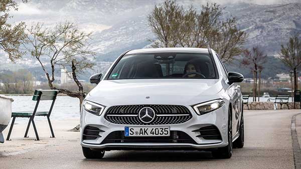 சொந்த காரையே திருடிய தொழிலதிபர்... பலே நாடகத்தை கச்சிதமாக கண்டுபிடித்த போலீசாரின் சாமர்த்தியம்...