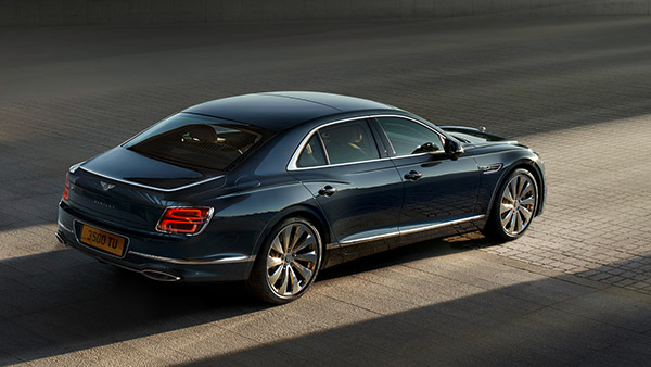 நீண்ட எதிர்பார்ப்பிற்கு பின் அறிமுகமான பென்ட்லீயின் புதிய கார்... கண்கவரும் ஸ்பெஷல் புகைப்படங்கள்...