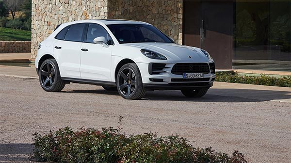 விரைவில் இந்தியாவில் களமிறங்க இருக்கும் போர்ஷே மசான்... கார் குறித்த சிறப்பு தகவல்!