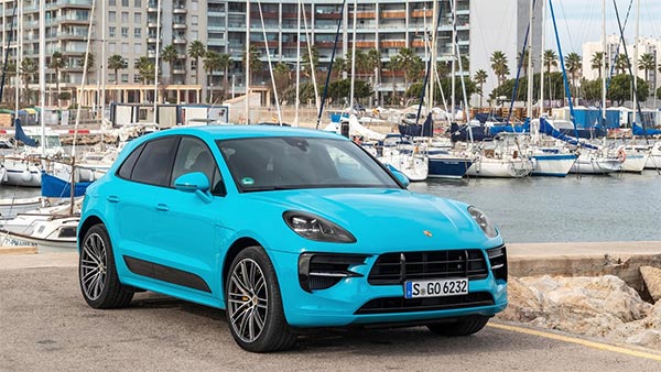 விரைவில் இந்தியாவில் களமிறங்க இருக்கும் போர்ஷே மசான்... கார் குறித்த சிறப்பு தகவல்!