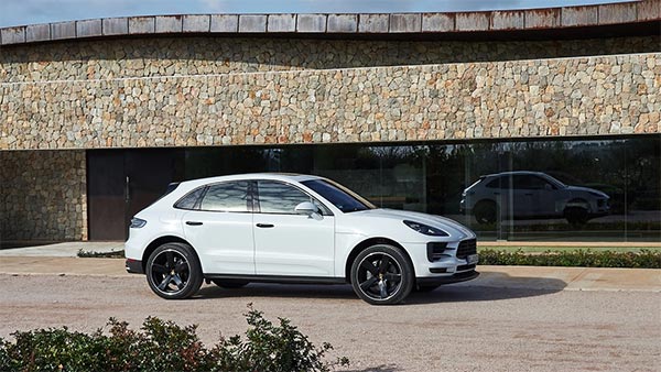 விரைவில் இந்தியாவில் களமிறங்க இருக்கும் போர்ஷே மசான்... கார் குறித்த சிறப்பு தகவல்!