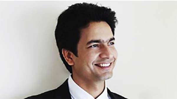 அது எப்படி எலக்ட்ரிக் பைக்கில் சைலென்சர் சத்தம் வரும்...? சிறப்பு நடவடிக்கை மேற்கொள்ளும் ரிவோல்ட்...!