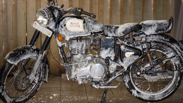 சென்னையின் தண்ணீர் பிரச்னைக்காக ராயல் என்பீல்டு கையிலெடுத்த அதிரடி திட்டம்... சிறப்பு தகவல்!