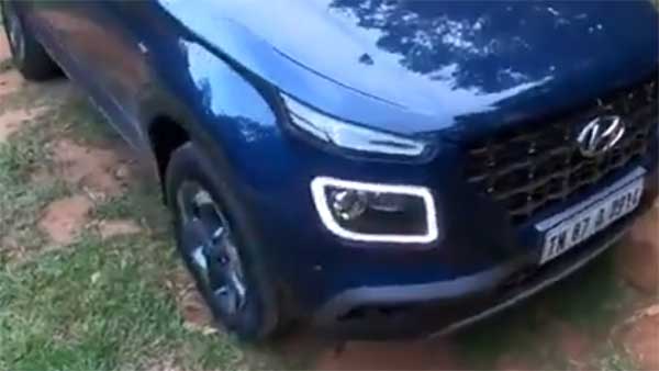 ஸ்மார்ட் போனுக்கு கட்டுப்படும் இந்தியாவின் மலிவு விலை கார்... சிறப்பு வீடியோ...!