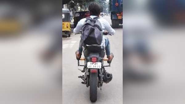 ஒரு வருடத்திற்கு முன்பு காணாமல்போன பைக்கிற்கு இ-செல்லாண் அனுப்பிய போலீஸார்...