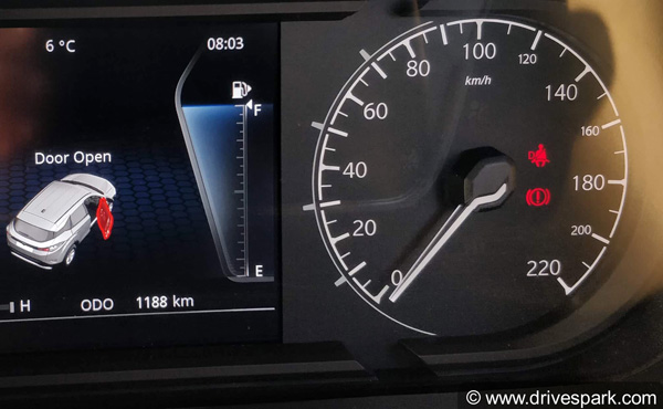 வாடிக்கையாளர்களின் எதிர்பார்ப்பை பூர்த்தி செய்த டாடா மோட்டார்ஸ்... போட்டி அதிகரிப்பதால் அதிரடி...