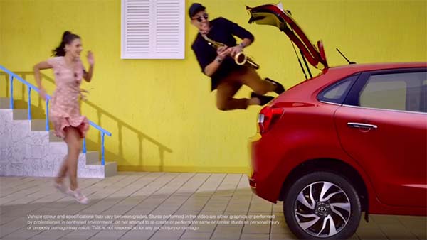 நாளை விற்பனைக்கு அறிமுகம் செய்யப்படுகிறது டொயோட்டா க்ளான்சா... அதிகாரப்பூர்வ புக்கிங் தொடக்கம்