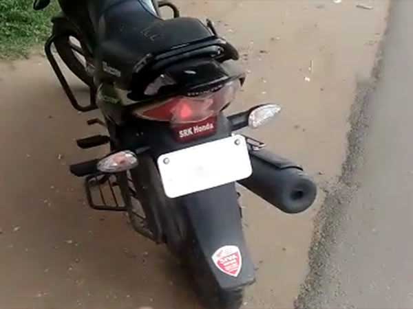 திருப்பூர் இளைஞர் எடுத்த வீடியோவால் சிக்கி கொண்ட போலீஸ்காரர்... மிரண்டு ஓட வைத்த தைரியத்திற்கு சபாஷ்