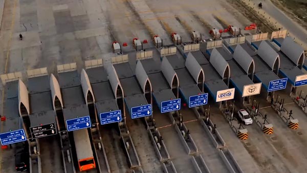 டோல்கேட்டில் திடீரென அமலுக்கு கொண்டு வரப்பட்ட புதிய திட்டம்... அரசின் அதிரடிக்கு காரணம் இதுதான்...