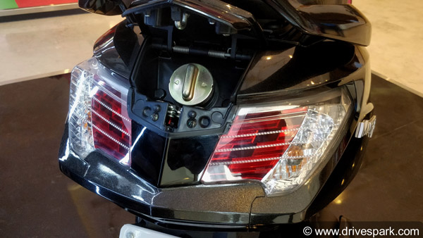 அறிமுகமே ஆகாத ஆக்டிவாவிற்கு போட்டியான அறிவிப்பை வெளியிட்ட ஹீரோ... அதிர்ச்சியில் ரசிகர்கள்!