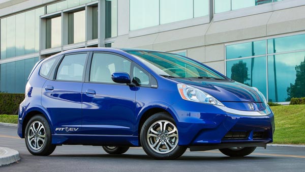 ஹோண்டா ஜாஸ் எலெக்ட்ரிக் கார் இந்தியாவில் சோதனை ஓட்டம்!