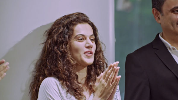 சாதாரண கஸ்டமருக்கு அடி, உதை.. பிரபல நடிகைக்கு நடனத்துடன் உபசரிப்பு! டீலர்ஷிப் ஊழியர்கள் வீடியோ வைரல்