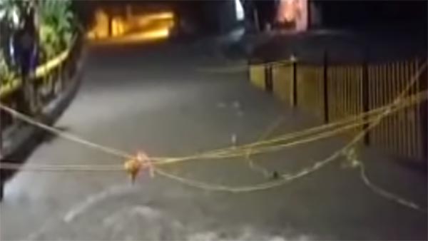 மஹிந்திரா காருக்குள் சிக்கி 2 பேர் பலி... கடுமையாக முயன்றும் வெளியே வர முடியாததற்கு காரணம் இதுதான்