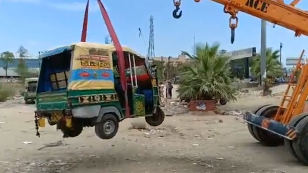 வாகனங்கள் கொத்து கொத்தாக பறிமுதல் செய்யப்படுவதற்கு காரணம் இதுதான்.. அடுத்தது உங்களுடையதாக இருக்கலாம்