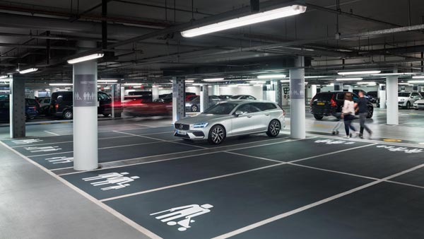 விறுவிறுப்பாக நடந்த வழக்கு... ஐகோர்ட் உத்தரவு கேட்டுச்சா? இனி இதற்கெல்லாம் கட்டணம் கிடையாது!!