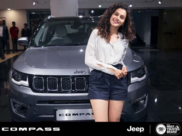 சகோதரிக்கு நடிகை டாப்ஸி சர்ப்ரைஸாக வழங்கிய பரிசு இதுதான்... சமூக வலை தளங்களில் வைரலாகும் வீடியோ!!