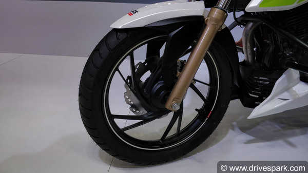 குறைவான செலவில் இயக்கலாம்... இந்தியாவின் முதல் எத்தனால் பைக் அறிமுகம்... விலை என்ன தெரியுமா?