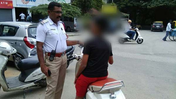 மாணவிக்கு போலீசார் அபராதம் விதித்தது இதற்குதான்... சிரித்து வயிறு புண் ஆனால் நிர்வாகம் பொறுப்பல்ல!!